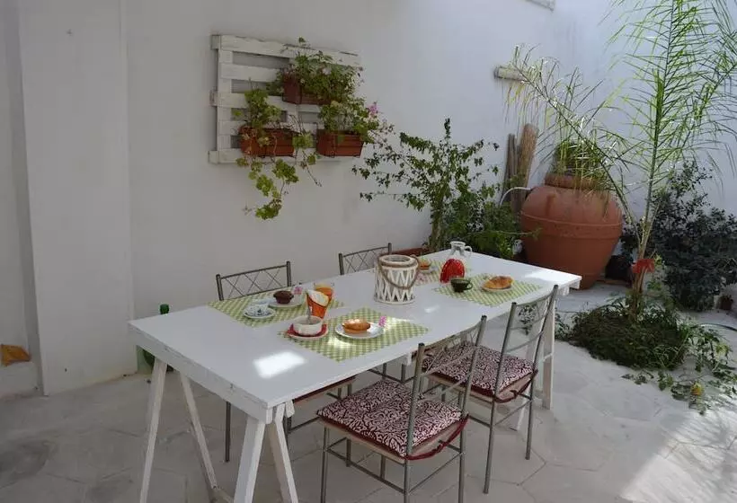 Aamiaismajoitus (B&B) A Casa Di Mich Il Salento Lu Sule Lu Mare Lu Ientu