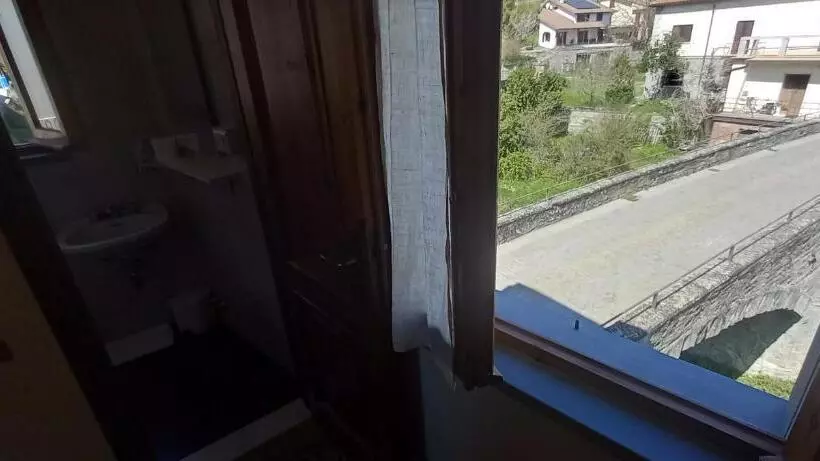 Aamiaismajoitus (B&B) Albergo Del Ponte