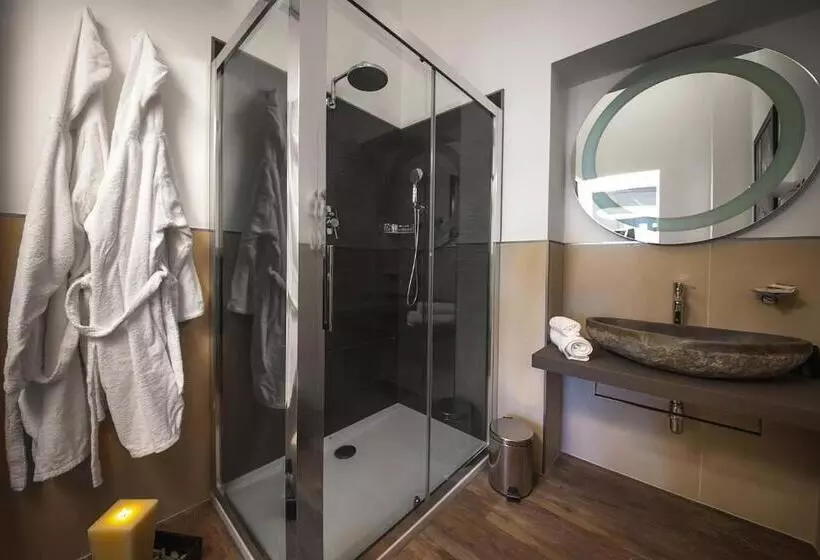 تختخواب و صبحانه Ferrari Suite