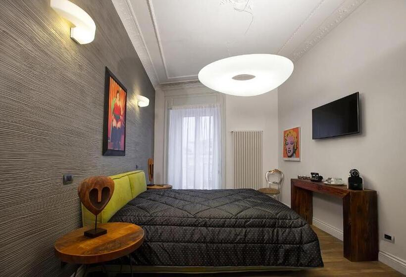 تختخواب و صبحانه Ferrari Suite