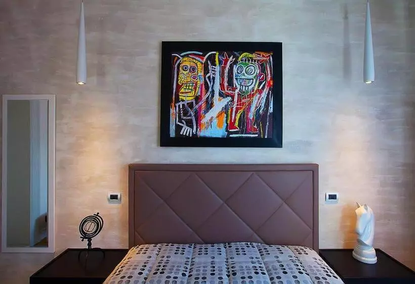 تختخواب و صبحانه Ferrari Suite