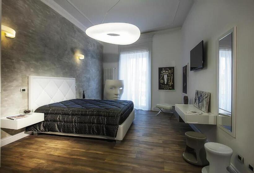 تختخواب و صبحانه Ferrari Suite