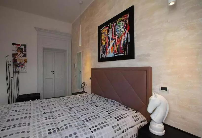 تختخواب و صبحانه Ferrari Suite