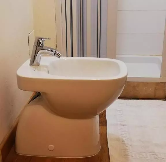 ベッドアンドブレックファースト Lo Studio