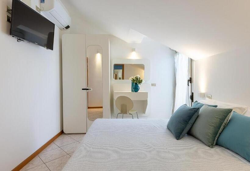 בית מלון כפרי Adriatica Con Piscina