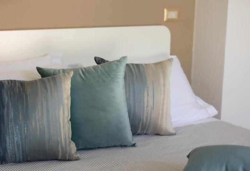 בית מלון כפרי Adriatica Con Piscina