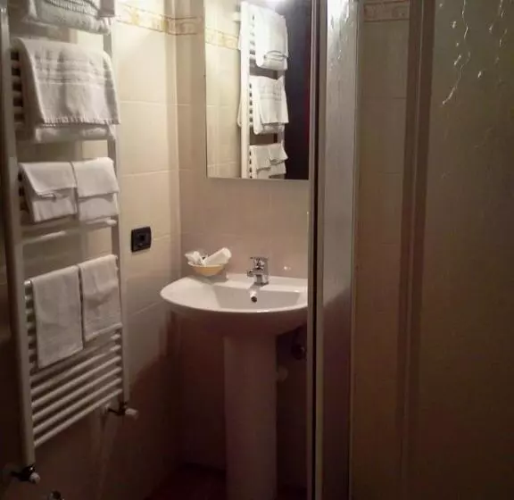 Hotelli Albergo Al Portico