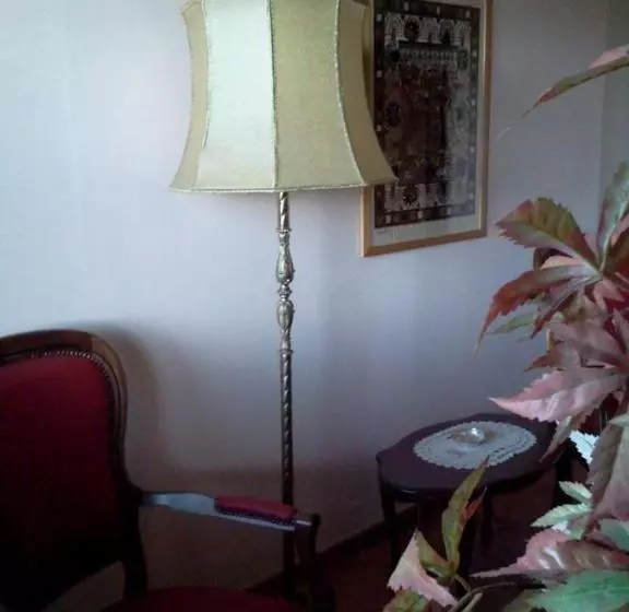 Hotelli Albergo Al Portico