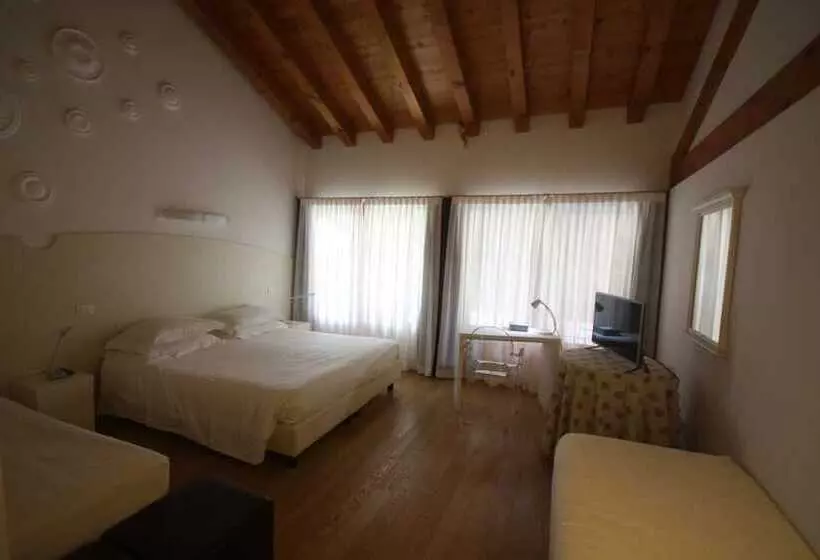 Hotelli Country House Due Fiumi