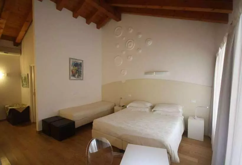 Hotelli Country House Due Fiumi