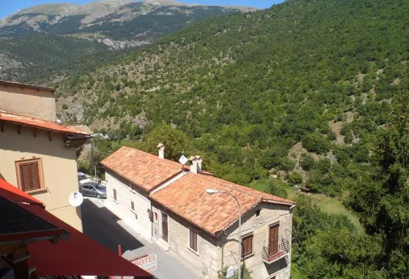 Hotelli Grotta Dei Colombi