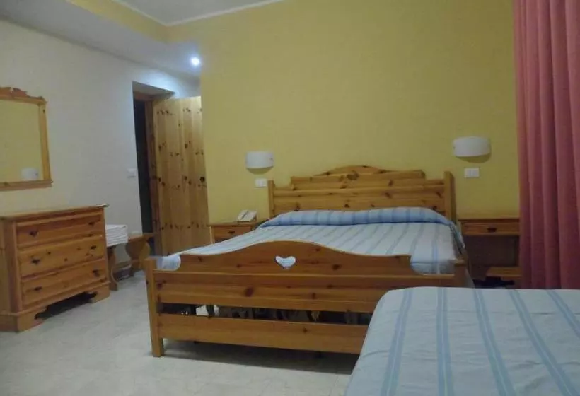 Hotelli Grotta Dei Colombi