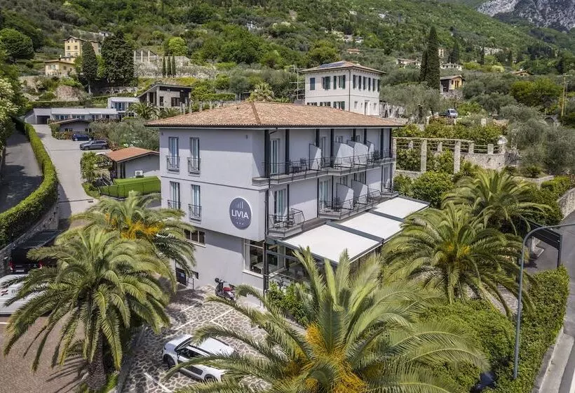 هتل Livia