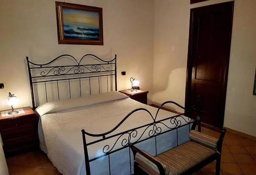 ホテル Scalinatella