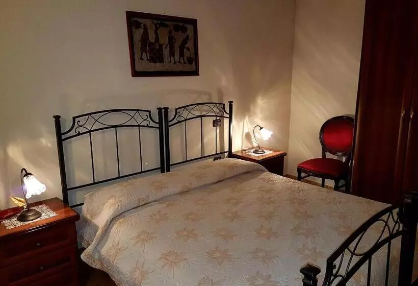 ホテル Scalinatella