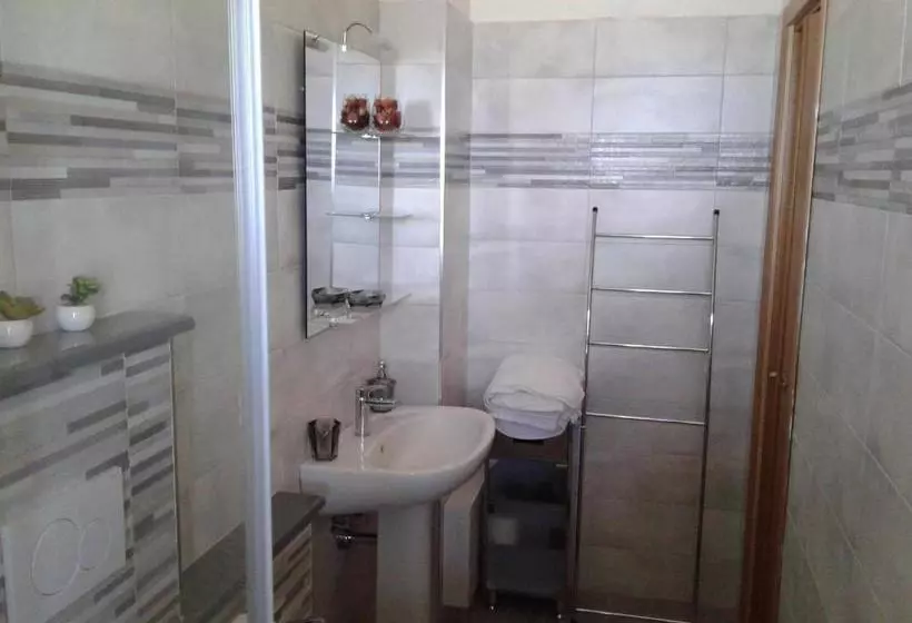 B&b Domus Tiberio
