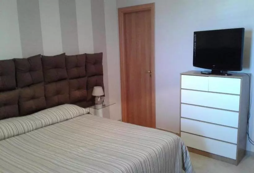 B&b Domus Tiberio