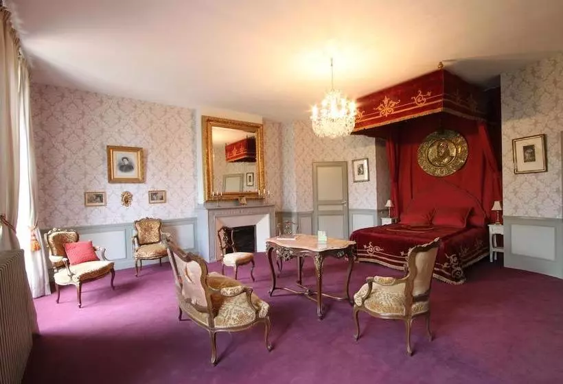 تختخواب و صبحانه Château De Clermontsavès