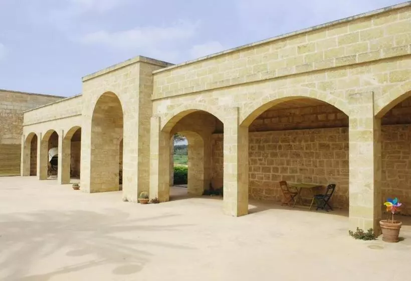ベッドアンドブレックファースト Masseria Galatea Agriturismo