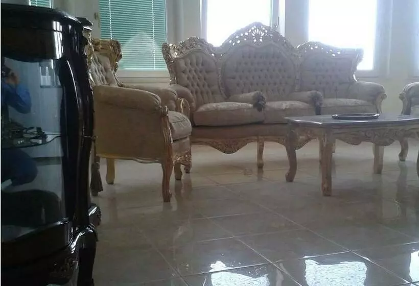 Aamiaismajoitus (B&B) Villa Elisa