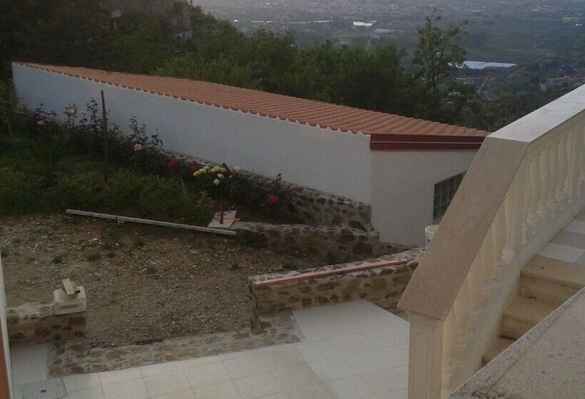 ベッドアンドブレックファースト Villa Elisa