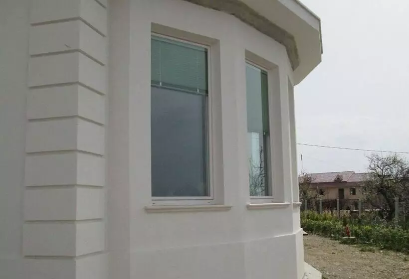 Aamiaismajoitus (B&B) Villa Elisa