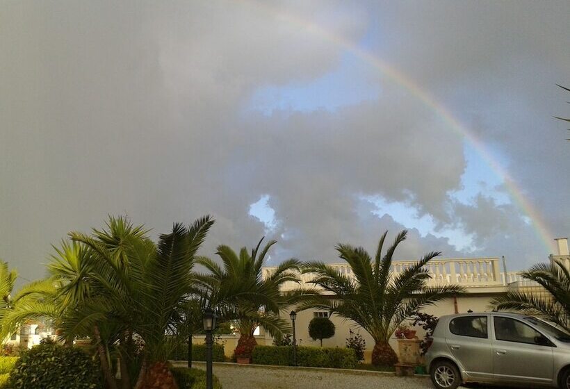 ベッドアンドブレックファースト Villa Elisa