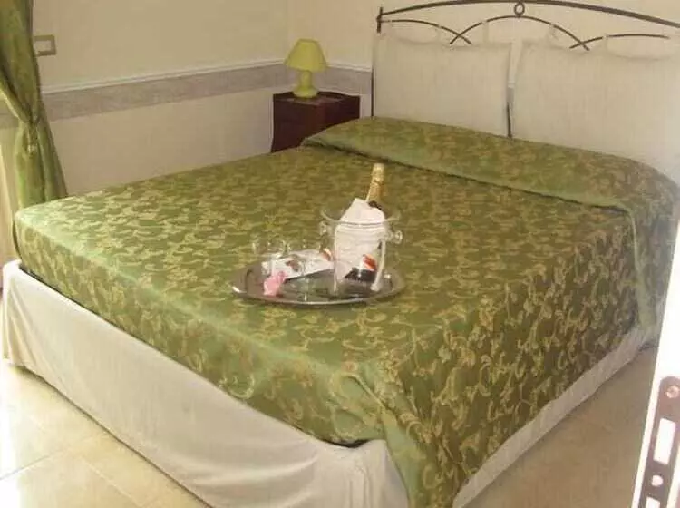 Aamiaismajoitus (B&B) Villa Elisa