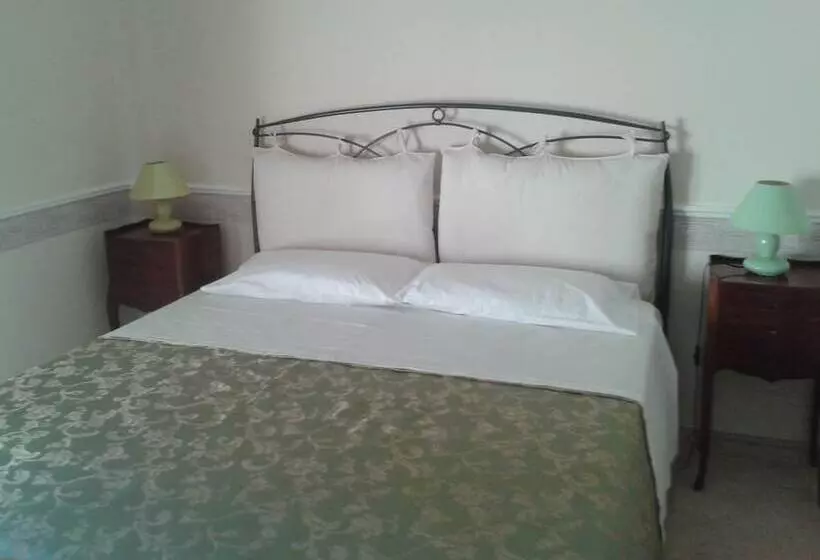 Aamiaismajoitus (B&B) Villa Elisa