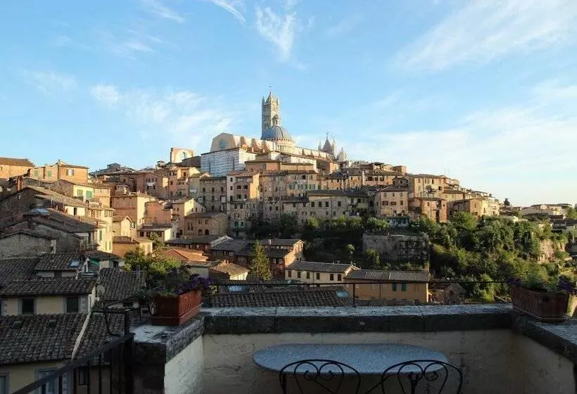 هتل Albergo Bernini