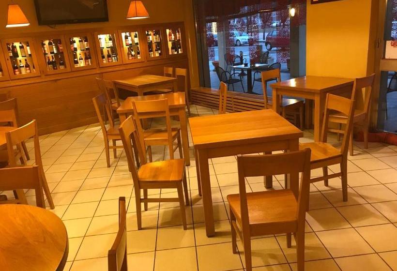 Отель Borgonuovo