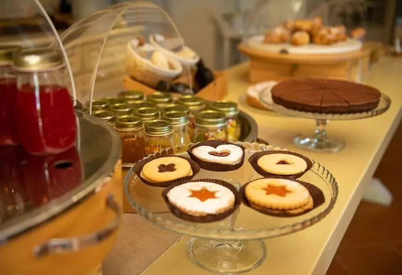 ホテル Si Montalcino