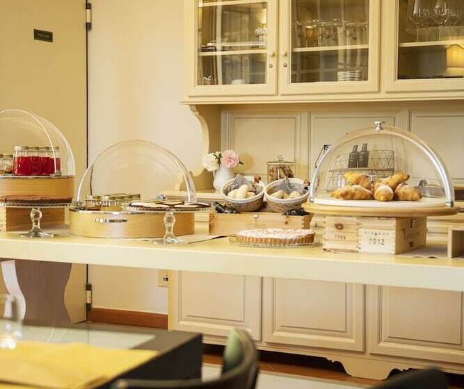 בית מלון כפרי Si Montalcino