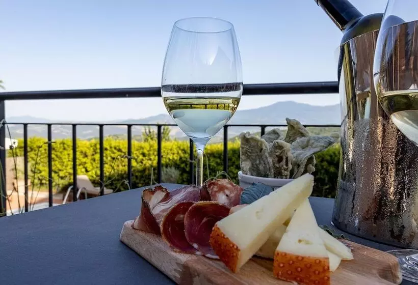 ホテル Si Montalcino