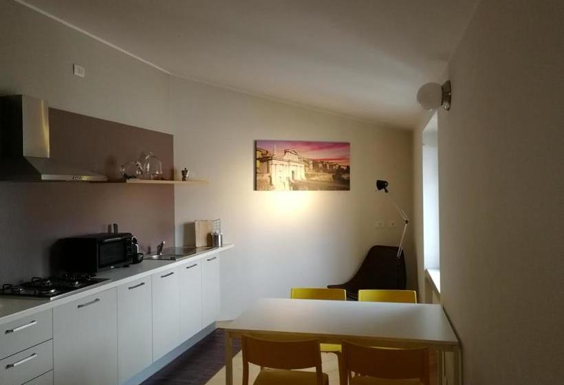 تختخواب و صبحانه Antico Ducato