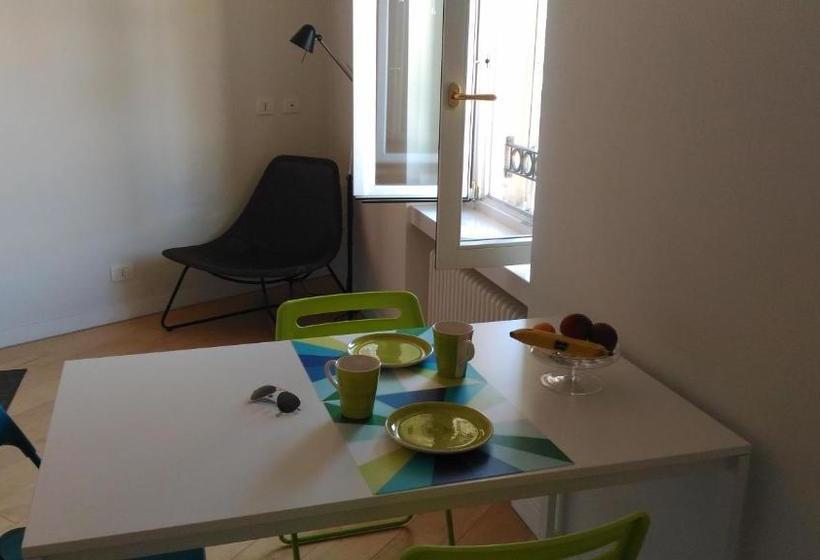 تختخواب و صبحانه Antico Ducato