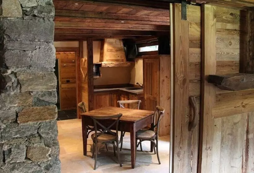 Aamiaismajoitus (B&B) Les Trompeurs Chez Odette