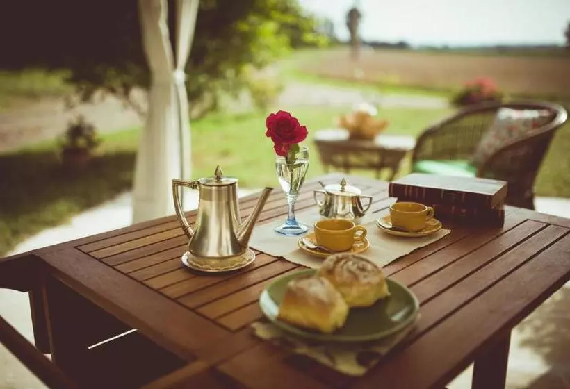 Aamiaismajoitus (B&B) Masseria Perronello Country House