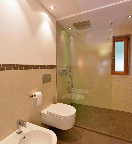 Bed and Breakfast Romantik Villa Cesanueva