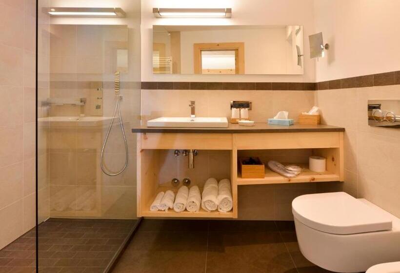 Bed and Breakfast Romantik Villa Cesanueva