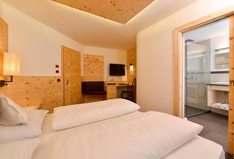 Bed and Breakfast Romantik Villa Cesanueva