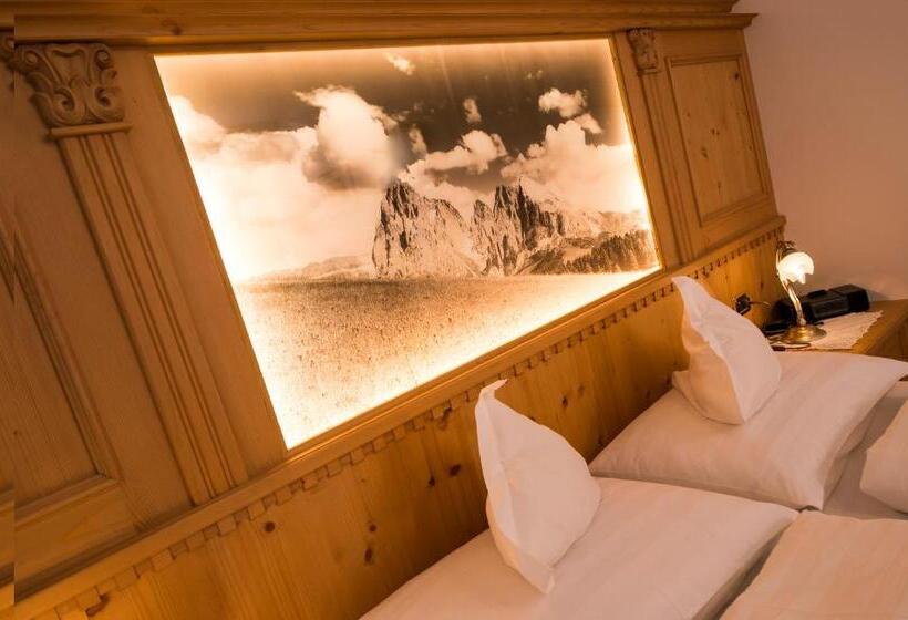 Bed and Breakfast Romantik Villa Cesanueva