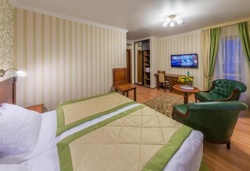 فندق Bystrytsya Lux