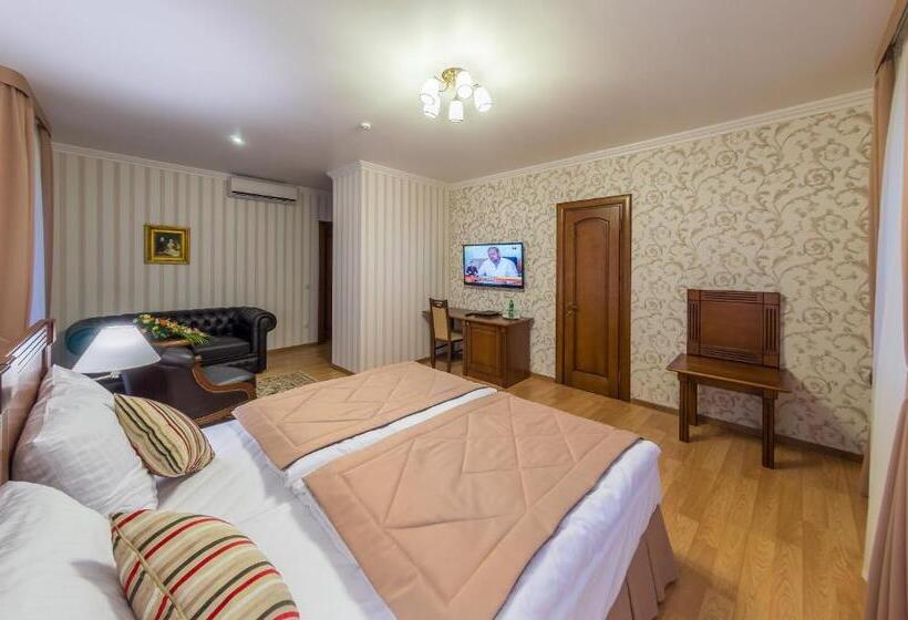 فندق Bystrytsya Lux