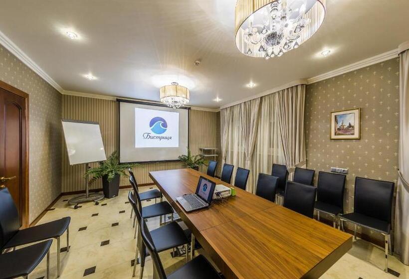 فندق Bystrytsya Lux