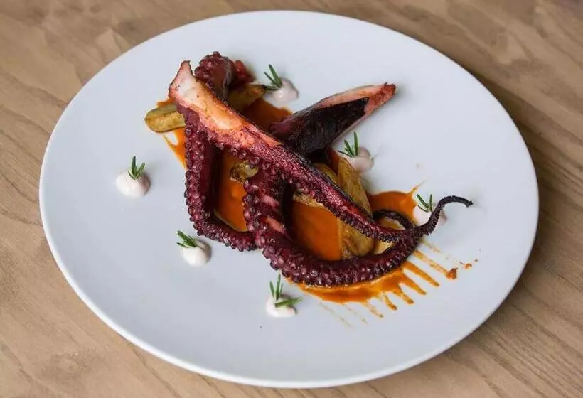 Hotelli Franco Il Conte