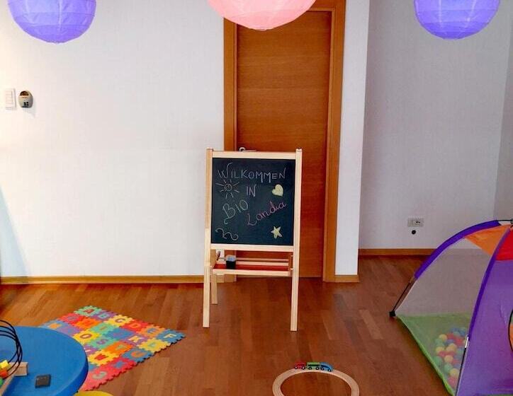 Lacroma Bio Hotel & Apartments