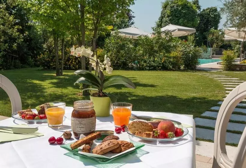 ベッドアンドブレックファースト Agriturismo Corte Aurea