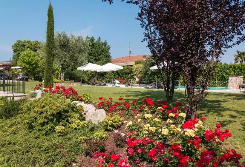 ベッドアンドブレックファースト Agriturismo Corte Aurea
