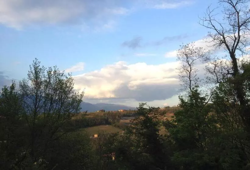 ベッドアンドブレックファースト Agriturismo Lemire